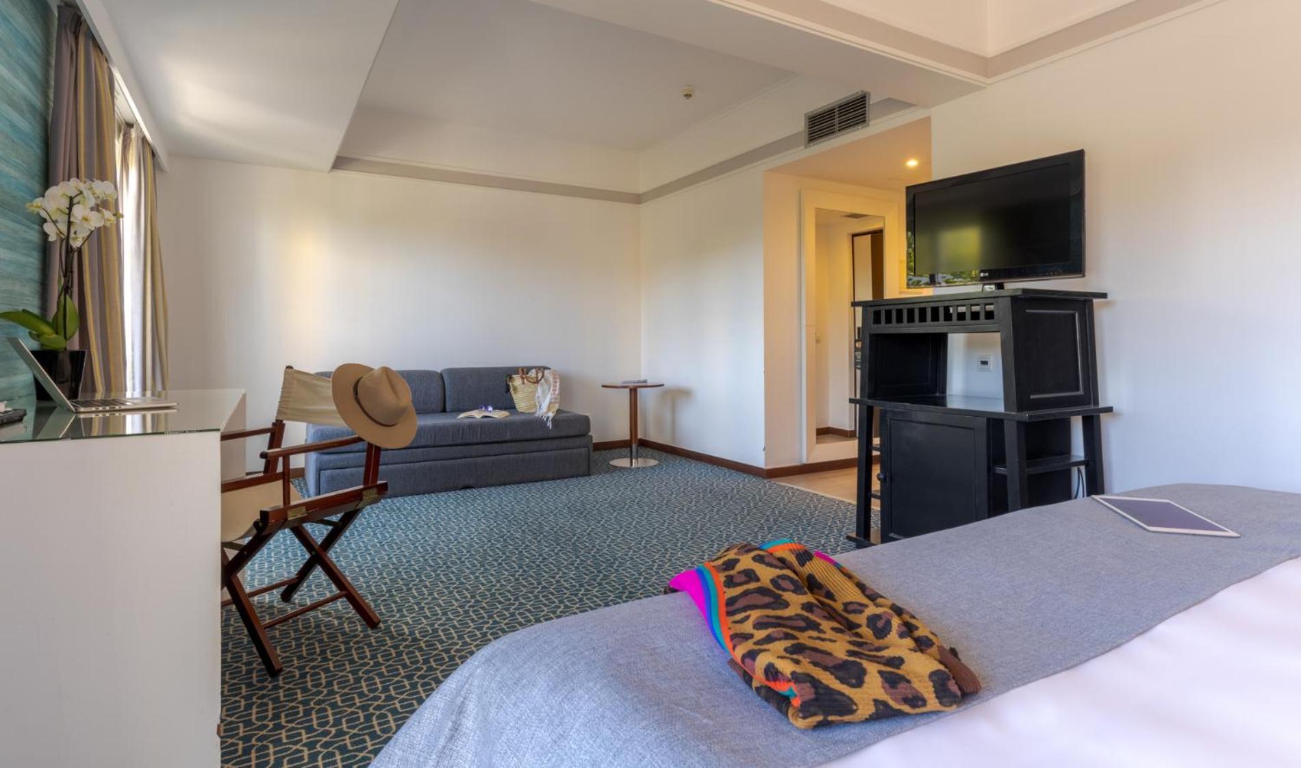 โีรงแรมเพสทานา อัลวอร์ ไพร บีช&กอล์ฟ รีสอร์ท ภายนอก รูปภาพ A room at the hotel