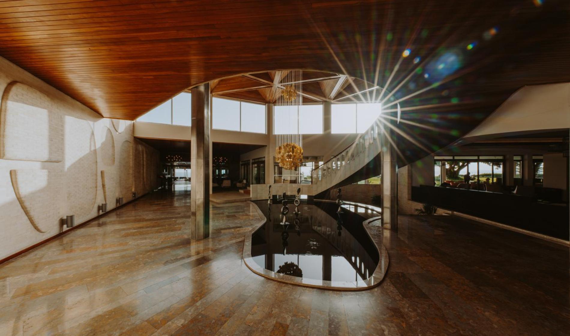 โีรงแรมเพสทานา อัลวอร์ ไพร บีช&กอล์ฟ รีสอร์ท ภายนอก รูปภาพ Interior of the hotel